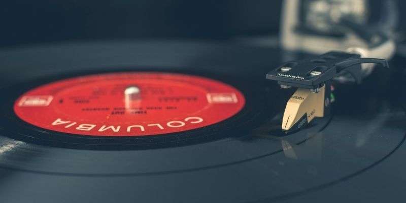 Guide on buying a vintage turntable
