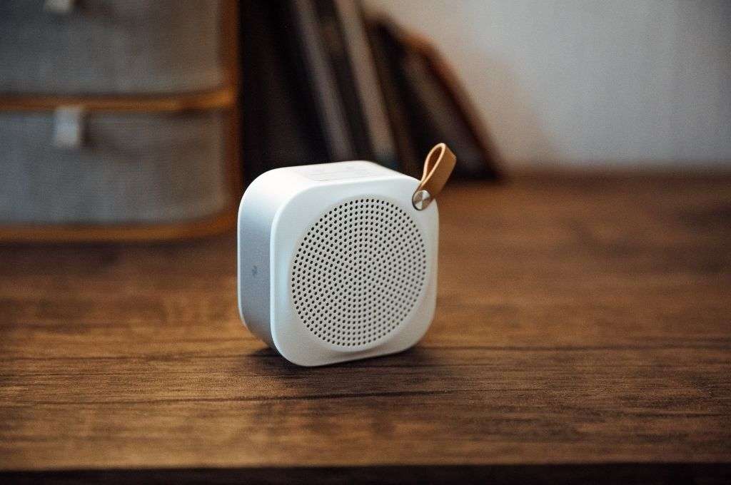Some Bluetooth powered speakers can play music wirelessly